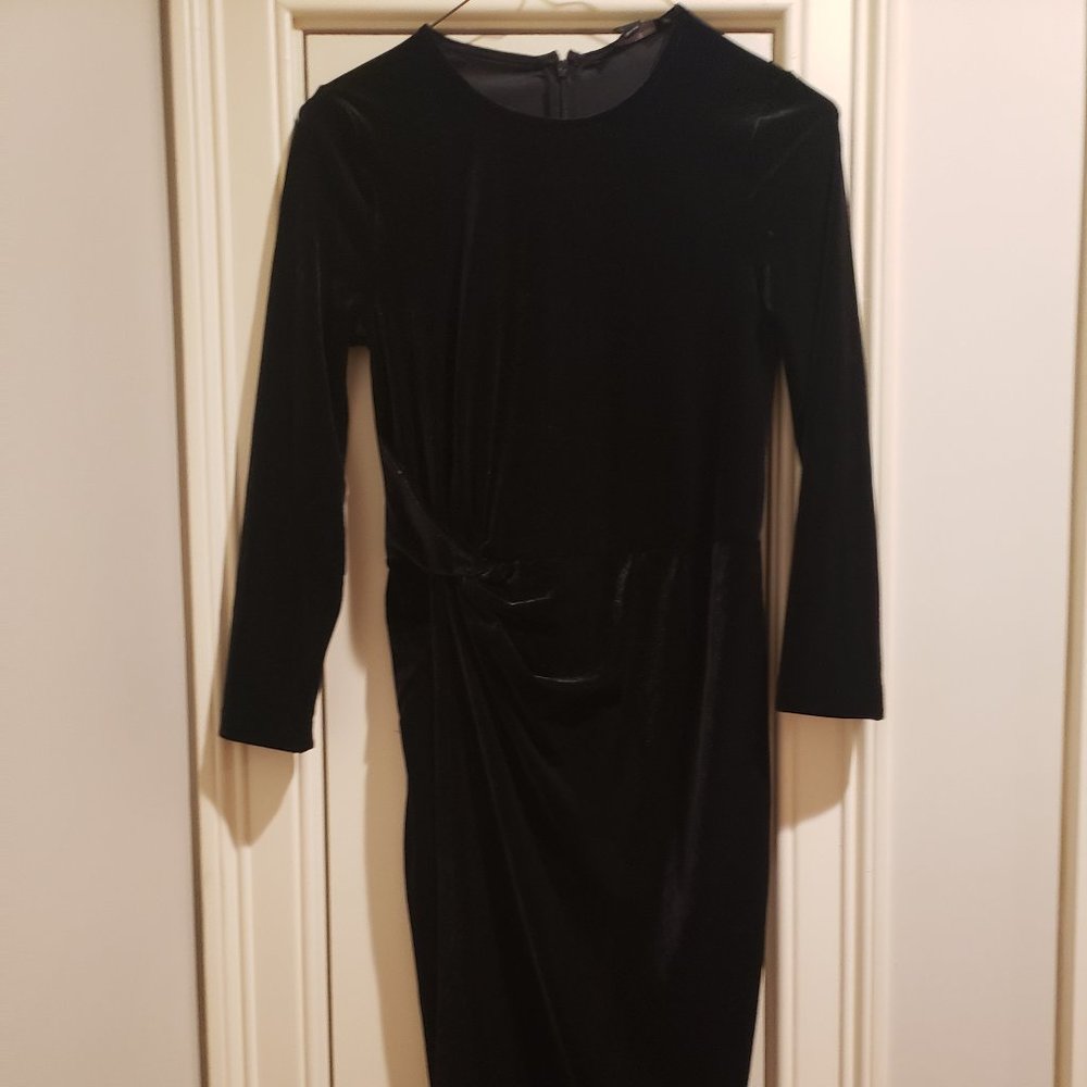 Banana Republic Black Velvet wrap dress, size 0! NWT!